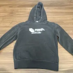 PUMA★黒 フード付きパーカー　140