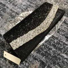 ビーズ装飾付きクラッチバッグ 黒と銀