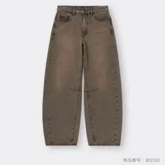 バレルレッグジーンズ　ブラウン　Sサイズ