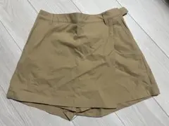 BEAMS GOLF ベージュ キャロットスカート ショートパンツのサムネイル