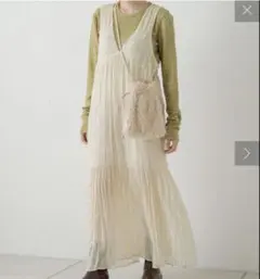 kastane ワッシャーシフォン無地ワンピース