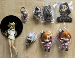 まとめ売りアニメ フィギュア グッズ （けいおん/ラブライブ/FGO/ガルパン）のサムネイル