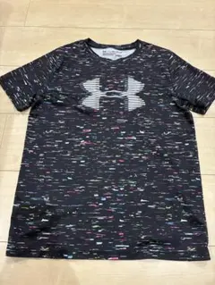 Under Armour YXL カラフルTシャツ