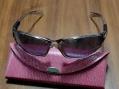 Item thumbnail for item 2259c3ce-babf-4a97-abac-dbfd8ba743a7