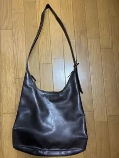 GU トートバッグのサムネイル