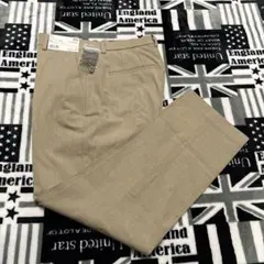 新品　ユニクロ　レディース　ベージュ スラックス　Lサイズ