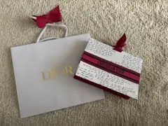 Dior ギフトボックス ホワイト