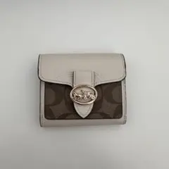 COACH 二つ折り財布