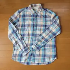 チェック柄ネルシャツ