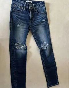 AZULBYMOUSSYスキニー