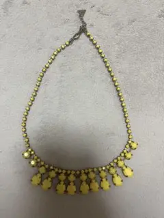 イエローネックレス