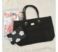 インレッド10月号付録　MARY QUANT トートバッグ ポーチセットのサムネイル