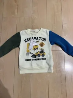 新品タグ付き　乗り物　働く車　トレーナー　110