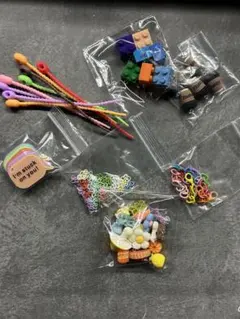 ハンドメイドキーホルダーパーツまとめ売り