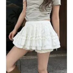 新品タグ付✨RAY CASSSIN レイヤード ボリューム ミニスカートのサムネイル
