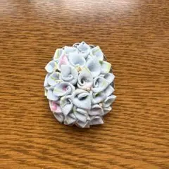 リボン ブローチ