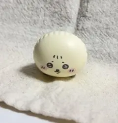 ②ラッコ　ハイハイフィギュア　ちいかわ　ちいかわらんど