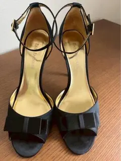 ハイヒール オープントゥ 黒色　ブラック24cm