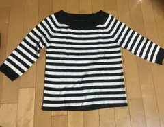 GU 黒と白のストライプ 五分袖Tシャツ