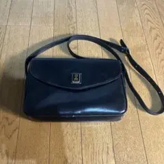 【美品】BURBERRYsショルダーバッグ ブラック 80's