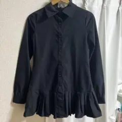 ブラックフリルシャツ Sサイズ