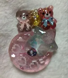 再販不可。貝殻☆くまさんレジンヘアゴムブローチ - メルカリ