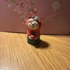 concombre 猫ずきん　ねこずきん　りんご　リンゴ　コンコンブル