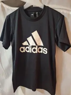 adidas Tシャツ