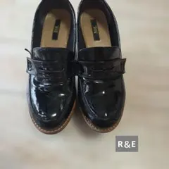 【R&E 厚底】エナメル ローファー ブラックのサムネイル