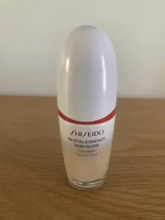 160 資生堂 エッセンス スキングロウ ファンデーション