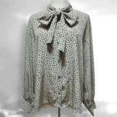 Item thumbnail for item 0b767350-94c3-44bb-abba-d7e3ed981d90