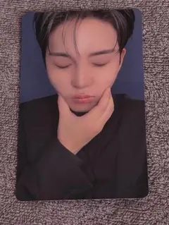 ATEEZ アチズ ジョンホ ユニバ特典 トレカ ユニバーサル