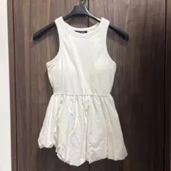 カップ付き タンクトップ