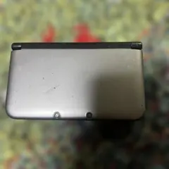 3DS LL シルバーブラック