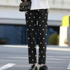 ELFRANK ドットプリント センタープレス テーパードパンツ