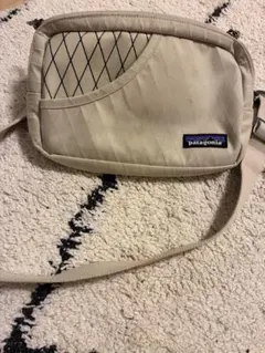 希少】 00s Patagonia パタゴニア ショルダーバッグ グレー - メルカリ