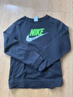 NIKE トレーナー