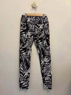 ROXY ヨガパンツのサムネイル