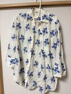 ZARA 花柄 五分袖シャツUSAサイズ Sサイズ
