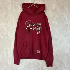 campus crew】✨良品✨フロント闘牛刺繍入りフード付きパーカー M 赤
