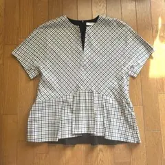 再値下げ　未使用　ADORE アドーア　ブラウスのサムネイル