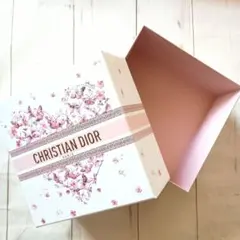 ディオール ギフトボックス サクラ Dior 空き箱