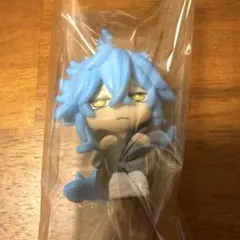 ツイステ ディズニー イデア 肩ズン イグニハイド寮 ガチャ フィギュア