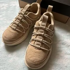 Item thumbnail for item ac488fc8-50e2-43a4-bca2-a2c40af70d1c