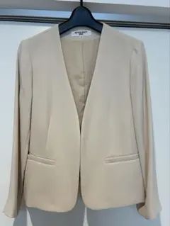 NATURAL BEAUTY BASIC ノーカラージャケット M ベージュ