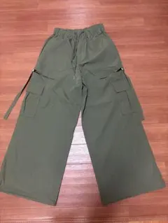 新品　INGNI カーゴパンツ