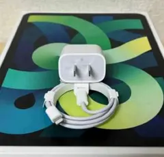 【Apple純正未使用品】20W USBーC電源アダプタ・ライトニングケーブル