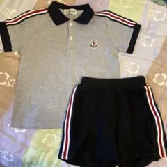 ⭐︎夏物処分⭐︎美品モンクレール　ポロシャツとショートパンツセット　120