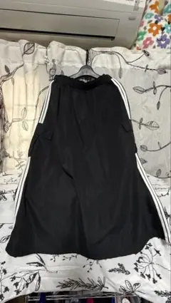 サイドライン カーゴロングスカート ブラック