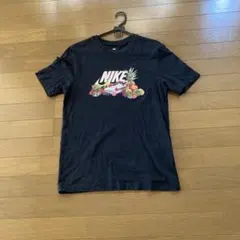 NIKE The Nike Tee ブラック Sのサムネイル
